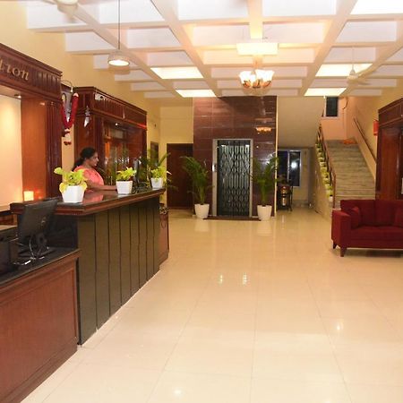 Hotel Vijaya Residency Anakāpalle Eksteriør bilde