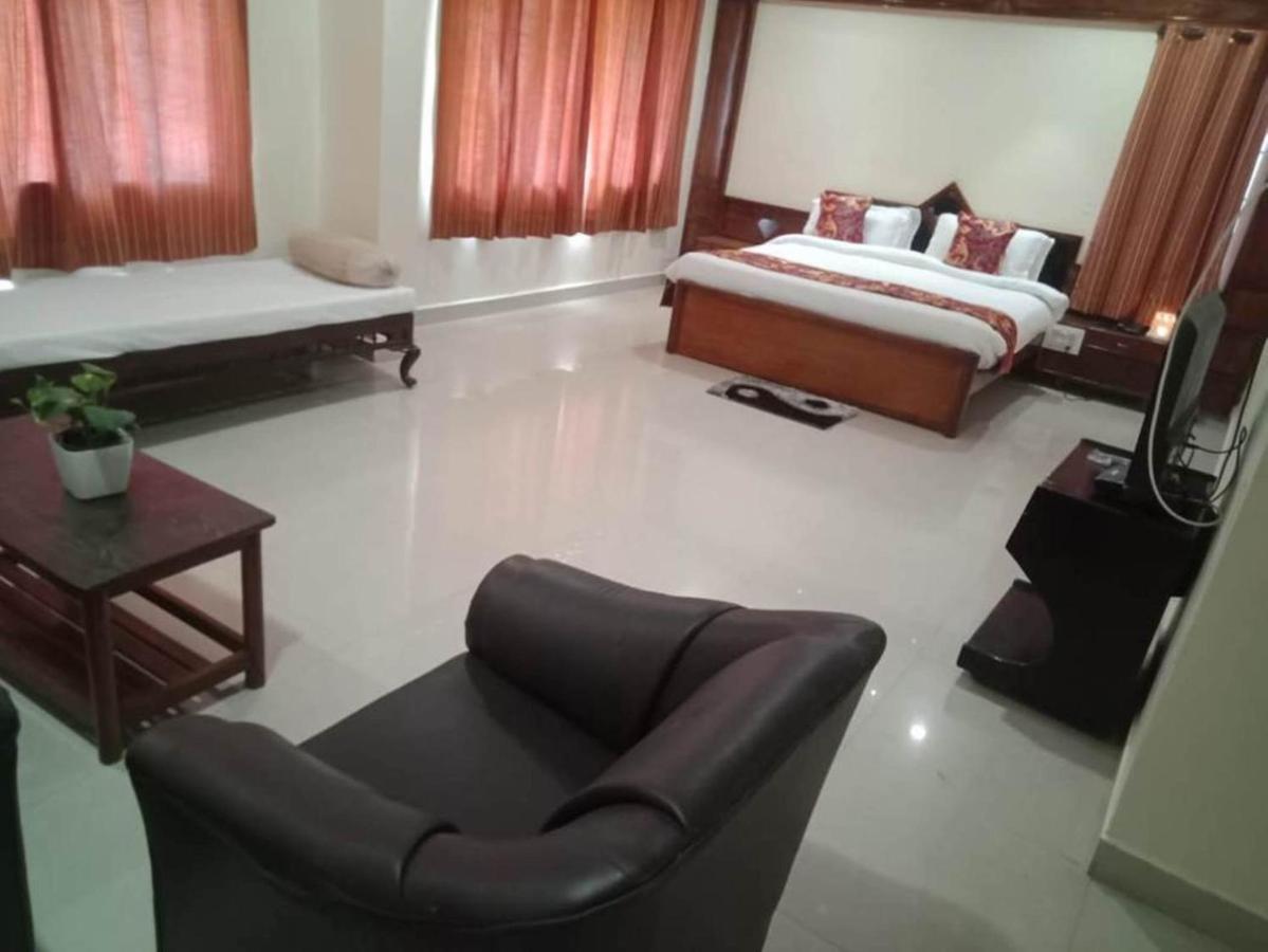 Hotel Vijaya Residency Anakāpalle Eksteriør bilde